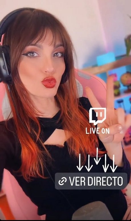 Cristinini exklusive nackte foto