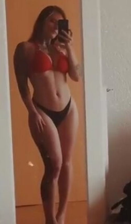 Alena Maier nackt pornostar bilder