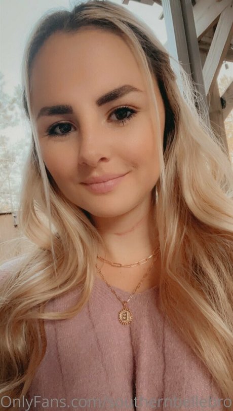 Southern Belle Brook erwachsene nette fotos