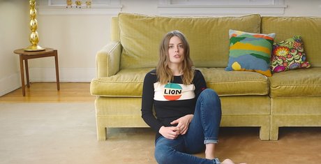 Gillian Jacobs schöne nackte bilder