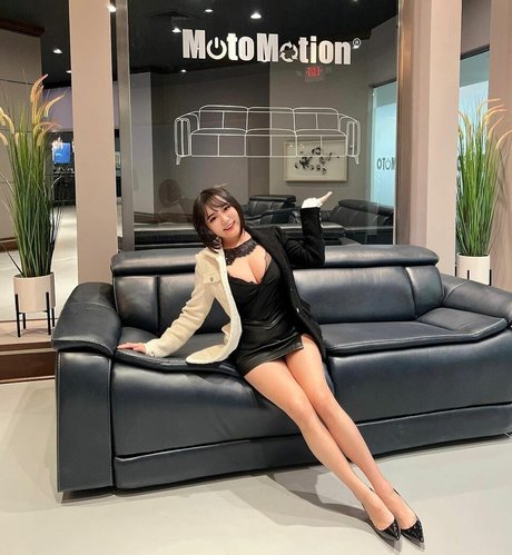 Rebecca Liu nackt top fotos