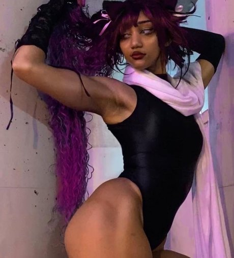 Numochiii schöne akt fotos