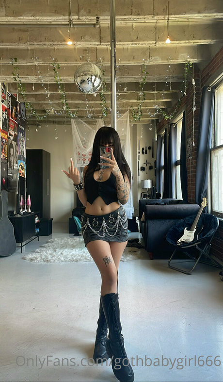 gothbabygirl666 kostenlose erotische archiv