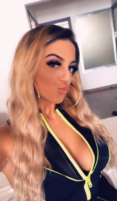 asiatische nackte onlyfans porno hübsche galerie