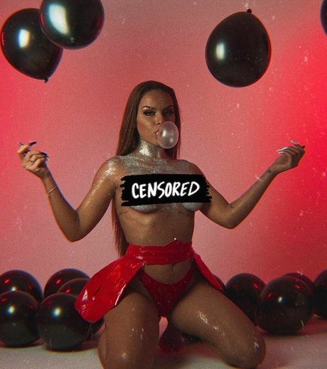 transsexuelle onlyfans erotische kunst bilder