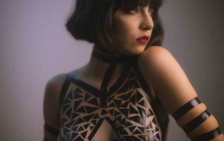 Vic Dagata top nacktheit bild