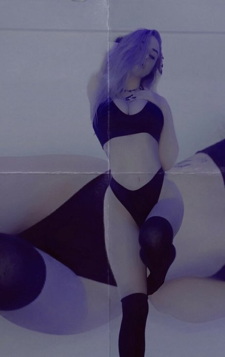 ItsRavenRoses freie pornografische bilder