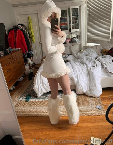 BunnyButtStuff porno nackt archiv