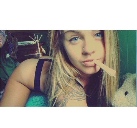 shannonc942 porno nackte bild