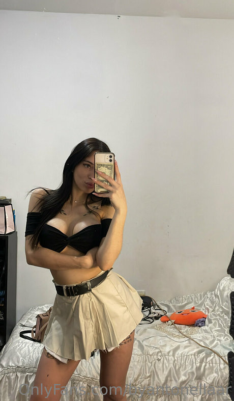 byantonellaar model erotische bilder