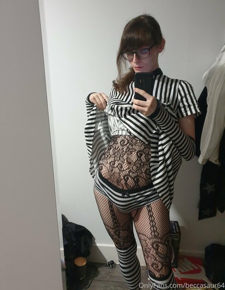 Beccasaur64 sexy top galerie