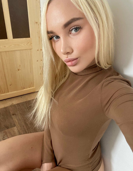 Anny angel nackt sexy galerie