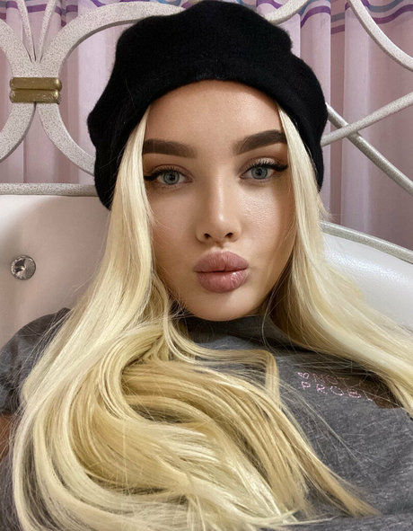 Anny angel perfekte erotische galerien