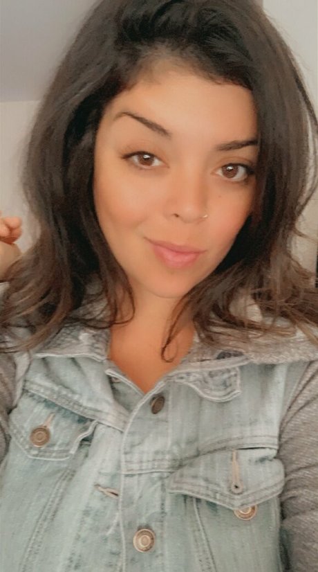 melena 11 porno kunst galerien