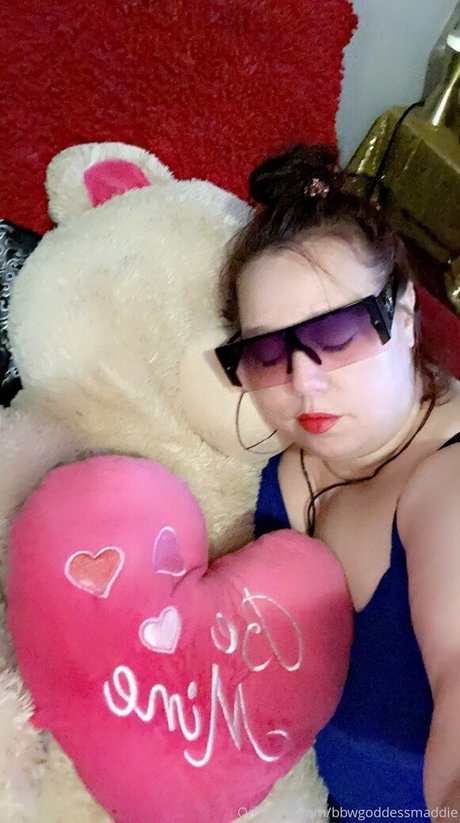 bbwgoddessmaddie top nackt bilder