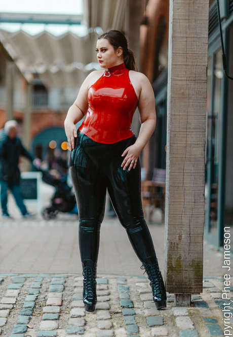 misspheejameson nackt exklusive bilder