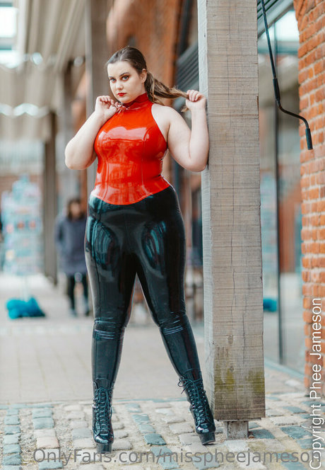 misspheejameson kunst nacktheit fotos