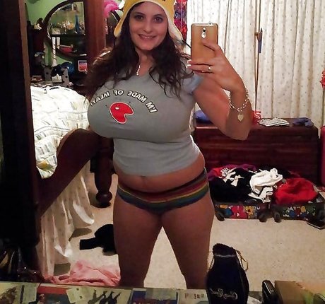 Avery Harwood model nackt archiv