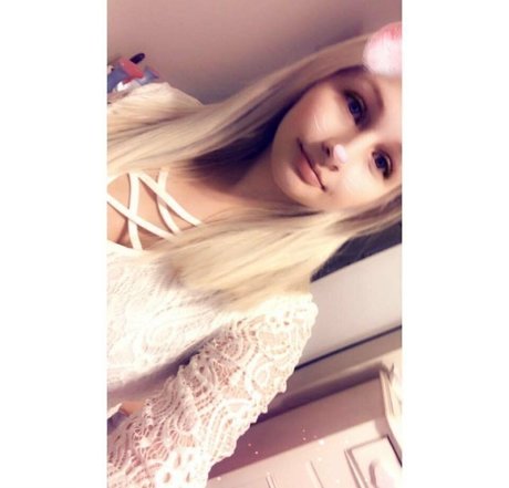 xoxbuttonsbabee kostenlose hübsche bild