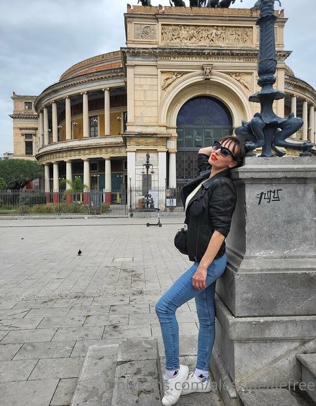 dünne ebenholz-onlyfans erotische pornographische galerien