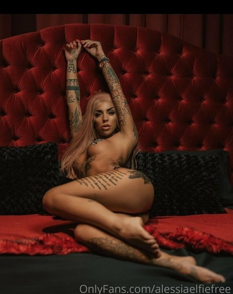 alessiaelfiefree erotische akt galerien