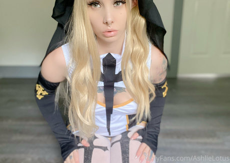 lotustribe nackten galerien