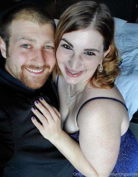 paigefuckingsteele perfekte nette bild