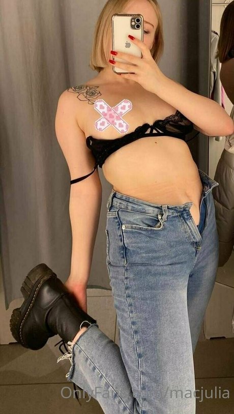 macjulia erotische freie bilder
