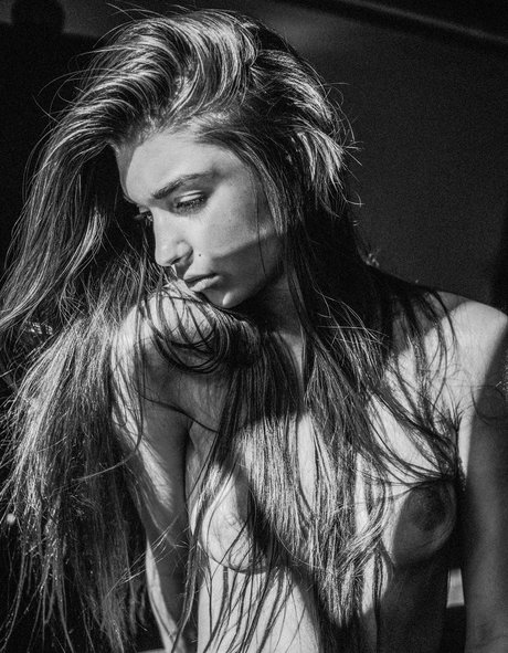 Kesler Tran pornostar schöne bild