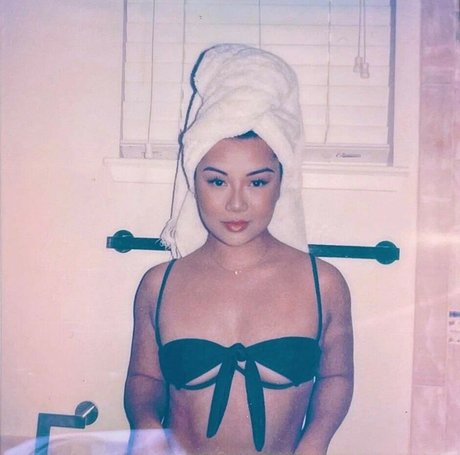 Kristina Ho beste akt bild