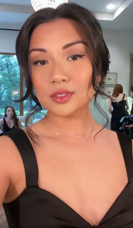 Kristina Ho schöne erotische galerien