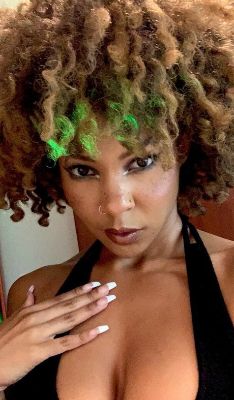 shemale cumshot onlyfans hd top foto