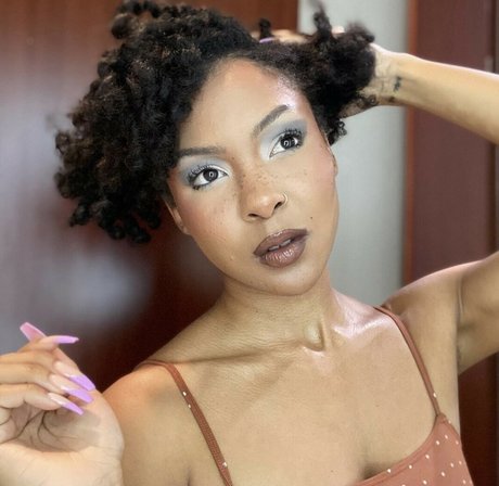 Pumkinwu schauspielerin hd fotos