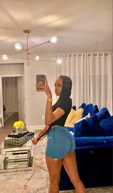 Alleyesondee schöne porno foto