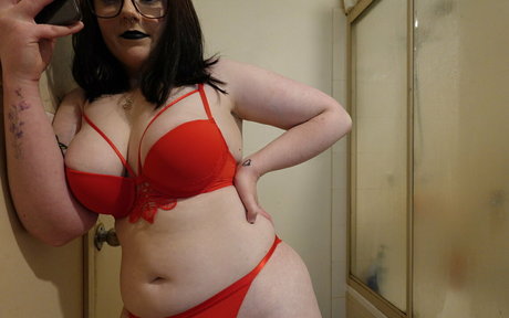 emilia 123 exklusive hd bild