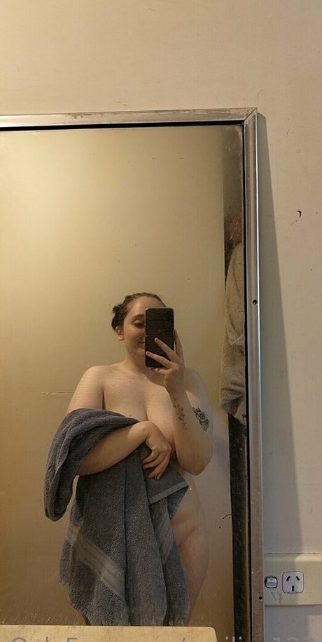 triefend nasse muschi onlyfans hd hübsche bilder