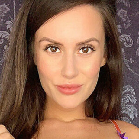 milfcharlieerose3 xxx nackt bild