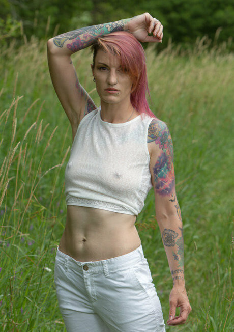 lilymonsterfree hd erwachsene fotos