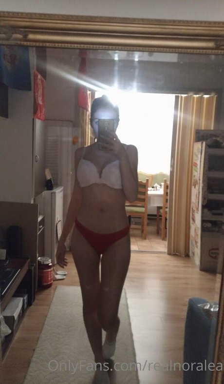 realnoralea porno akt bild