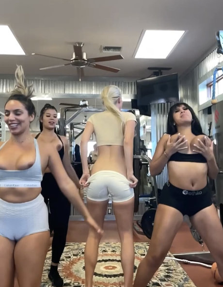 gay handjob onlyfans art porn galleries