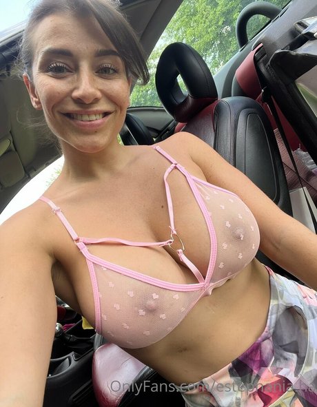 arab thick onlyfans hot naked photos