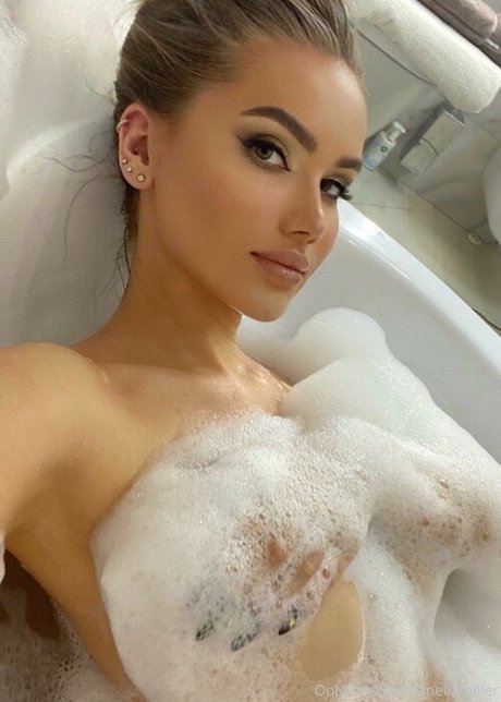 pregnant onlyfans hot images