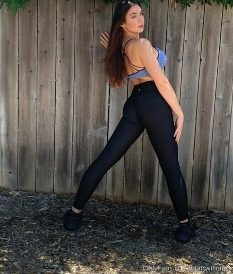 Blair Williams pornstar erotic pictures