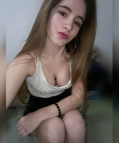 Giuli Costales art star images
