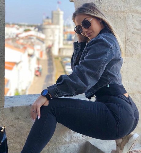 beautiful feet onlyfans hot porn images