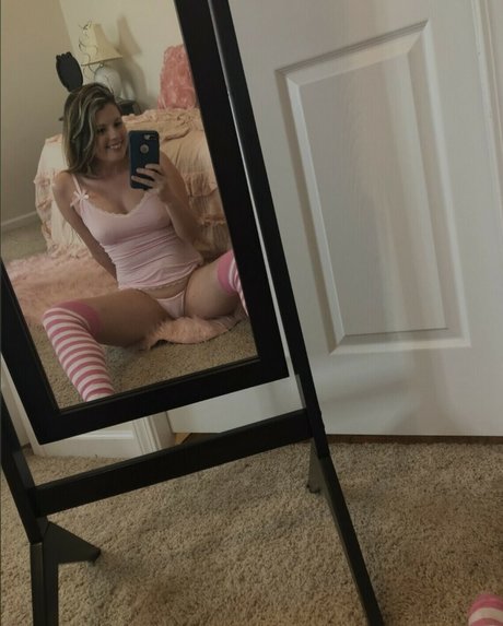 Sherri Chanel star erotic images