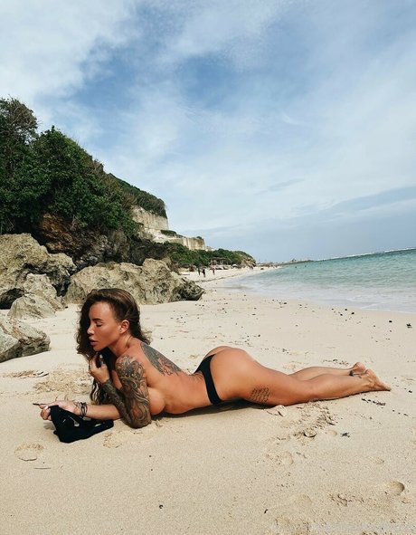 Anna Aksyuk model art images