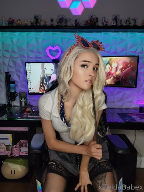 xzeldababex model hot img
