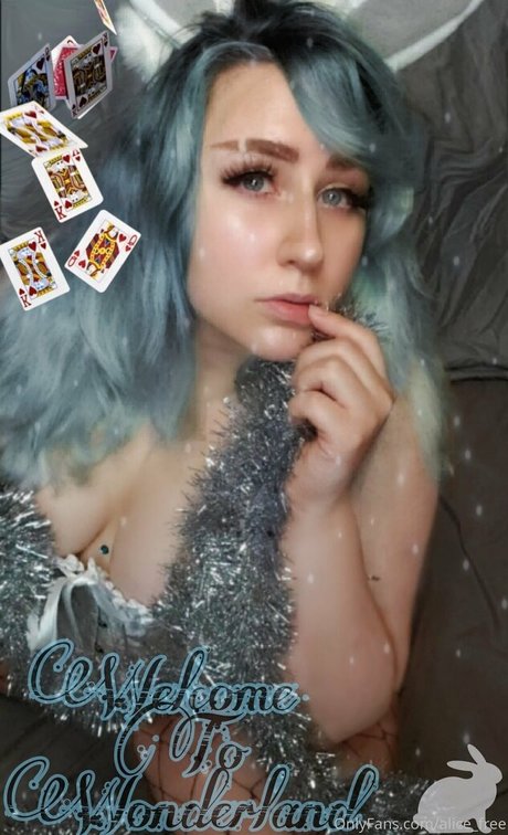 busty mom onlyfans free naked pic