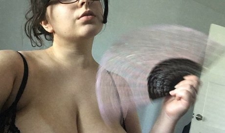 Rosaline Magdalene model porn images